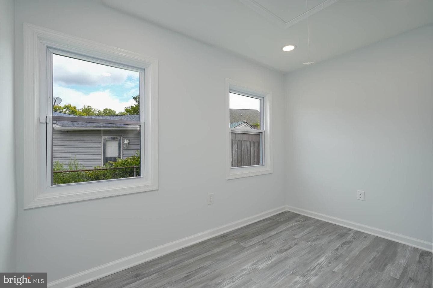 649 New Jersey Avenue NE photo 19