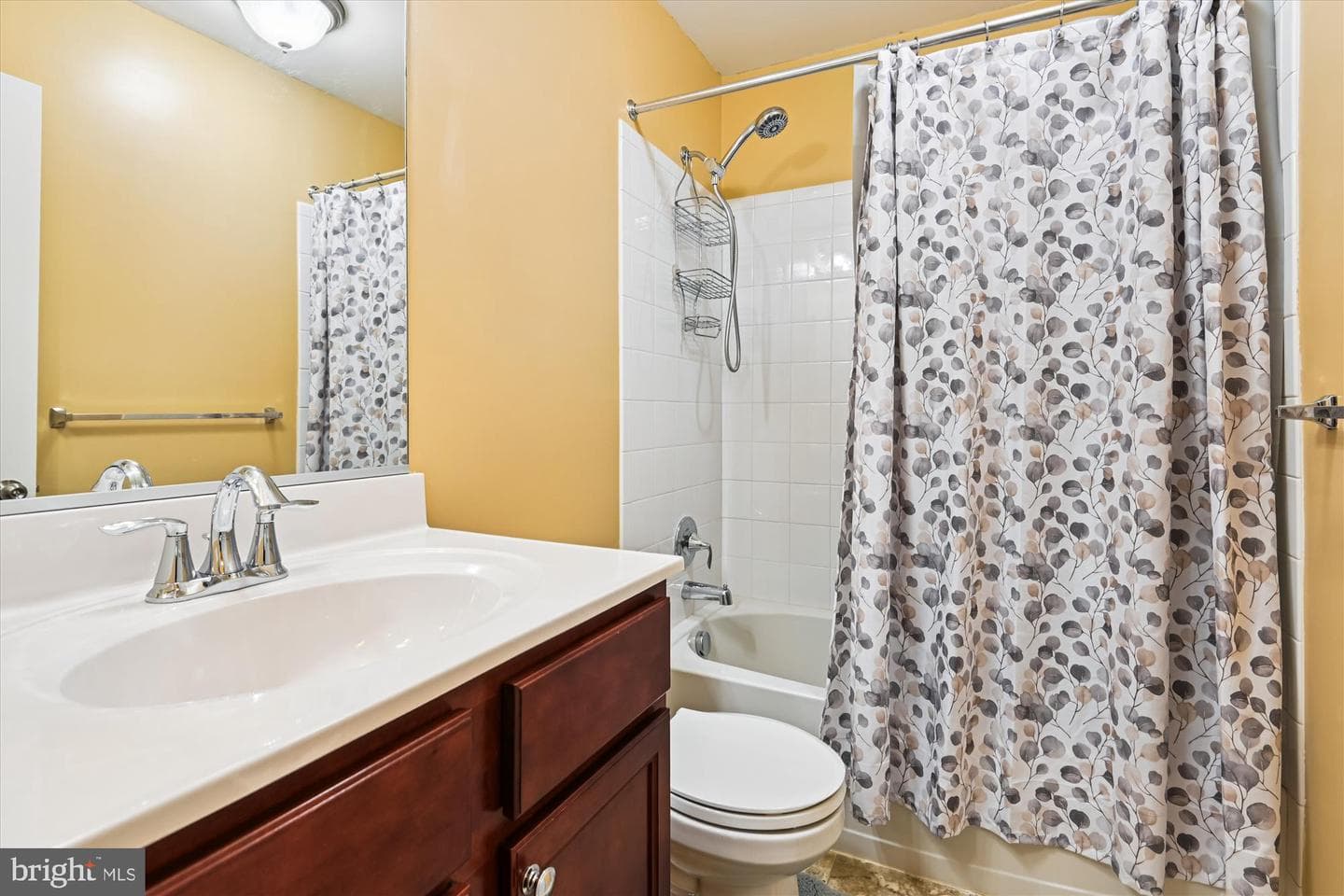 120 Kindred Way photo 18