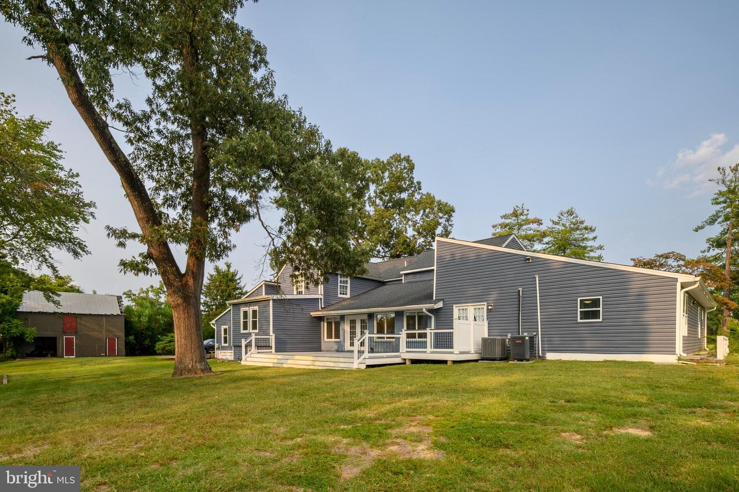 8318 Elvaton Road photo 2