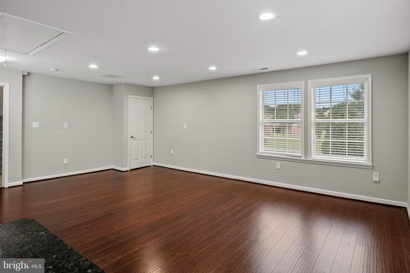 8318 Elvaton Road photo 34