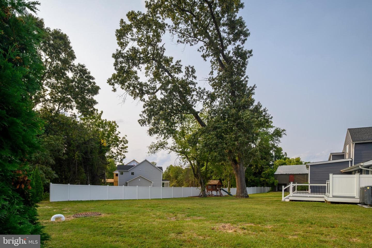 8318 Elvaton Road photo 56