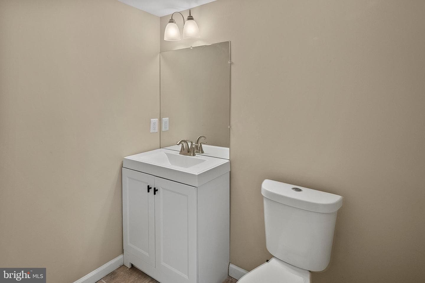 8318 Elvaton Road photo 6