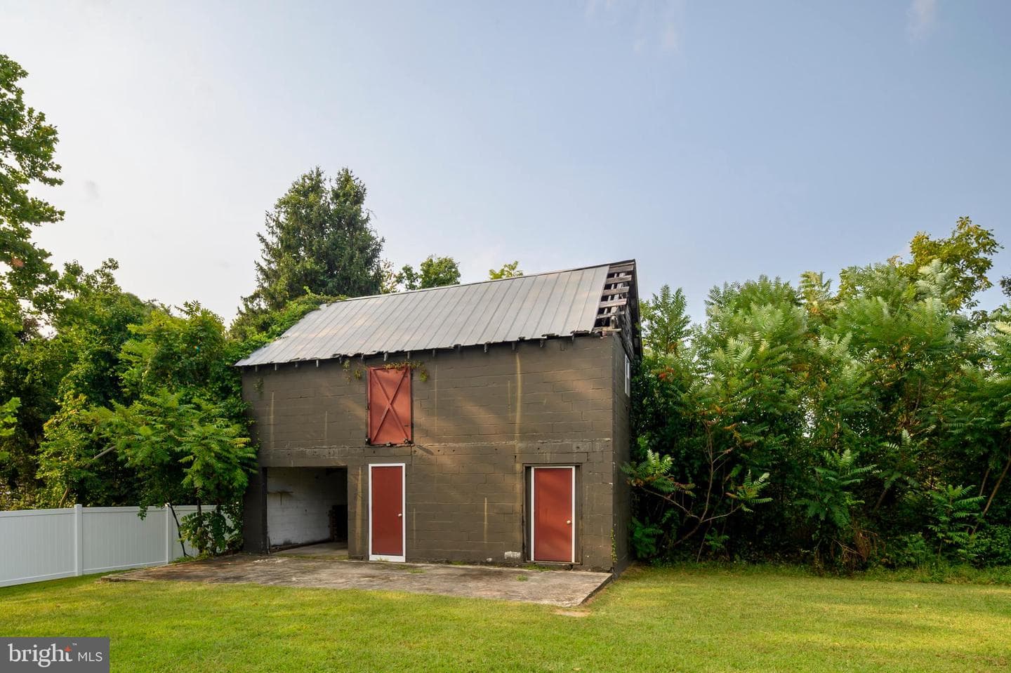8318 Elvaton Road photo 60