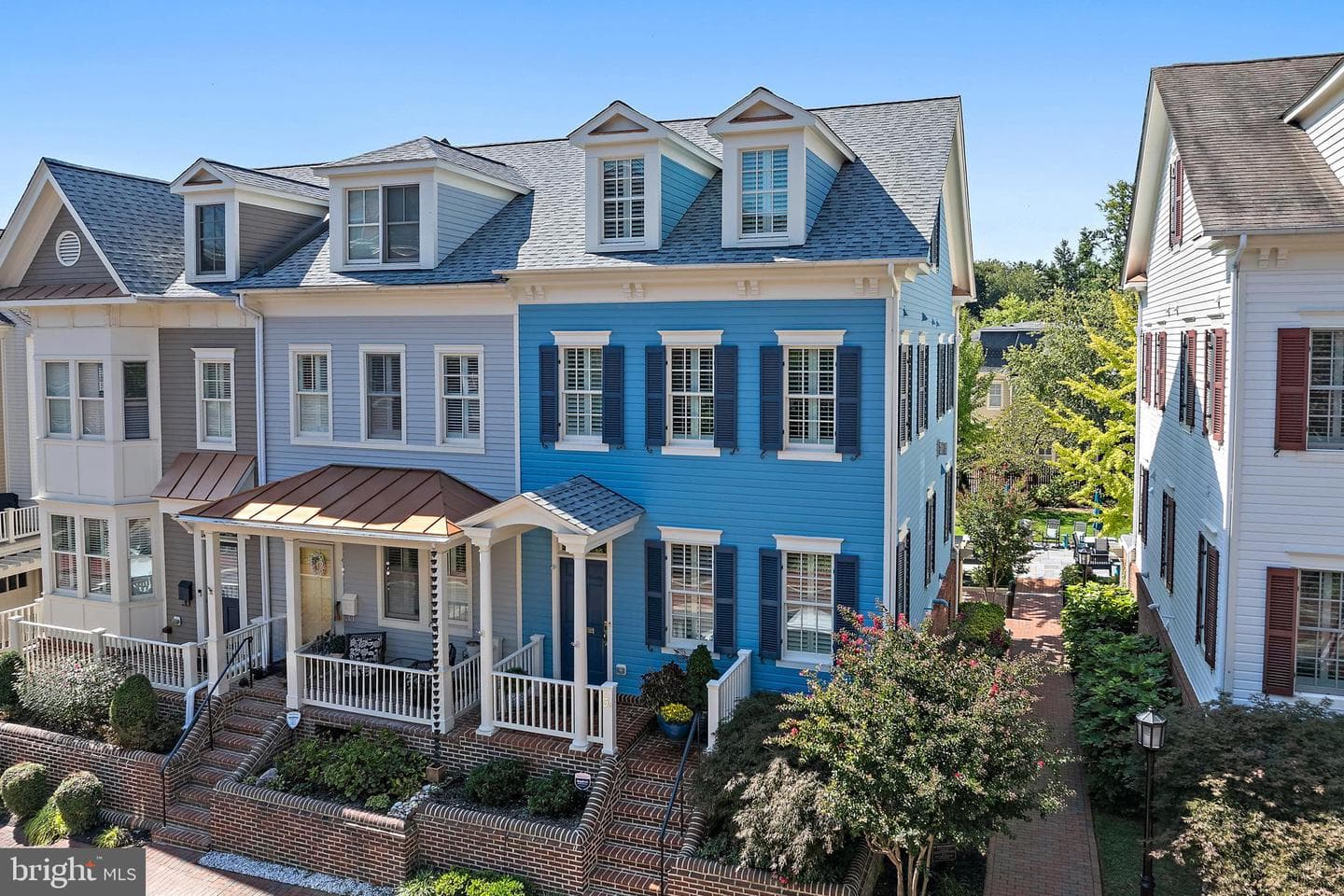 51 Richards Lane photo 58