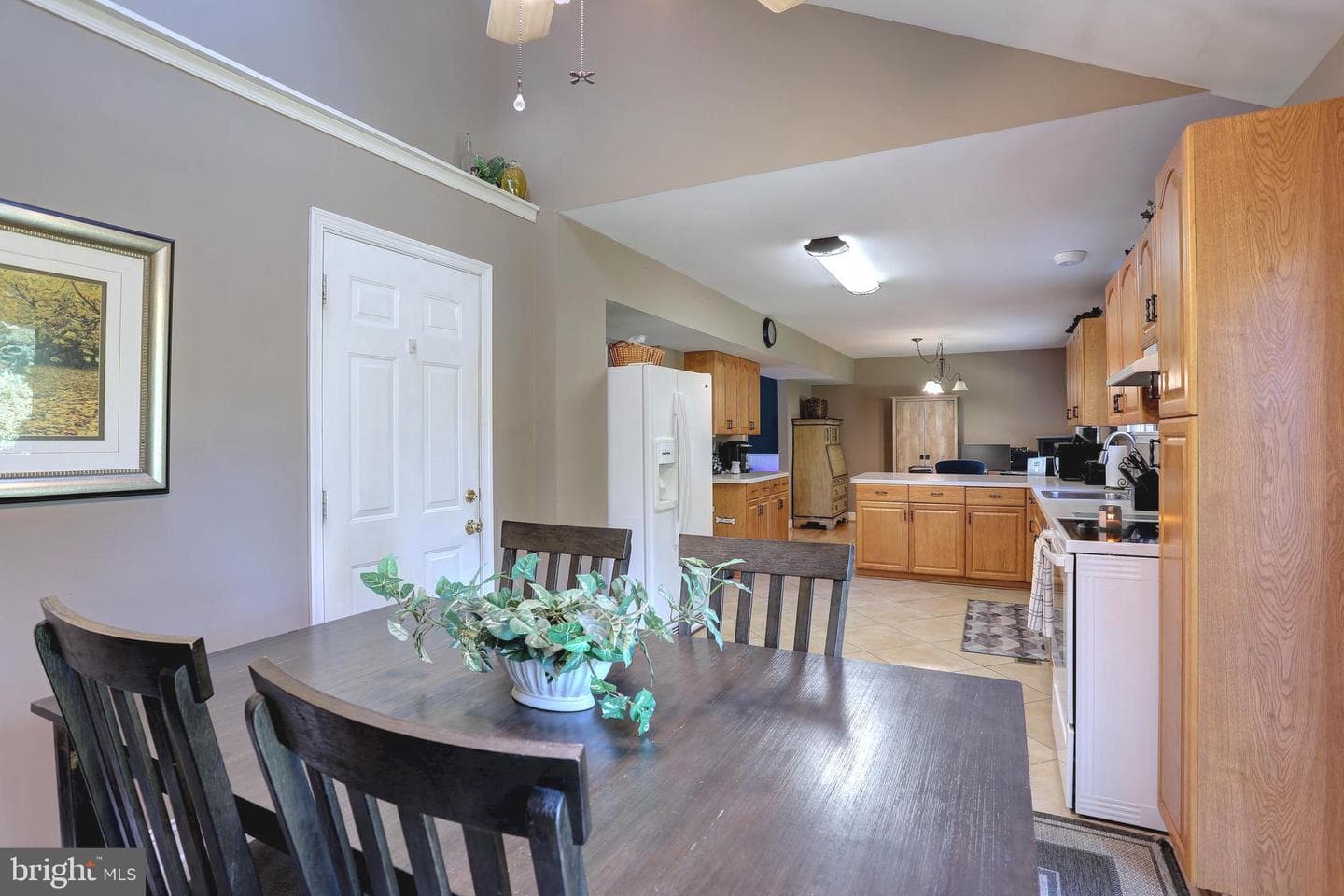 8173 Forest Glen Drive photo 10