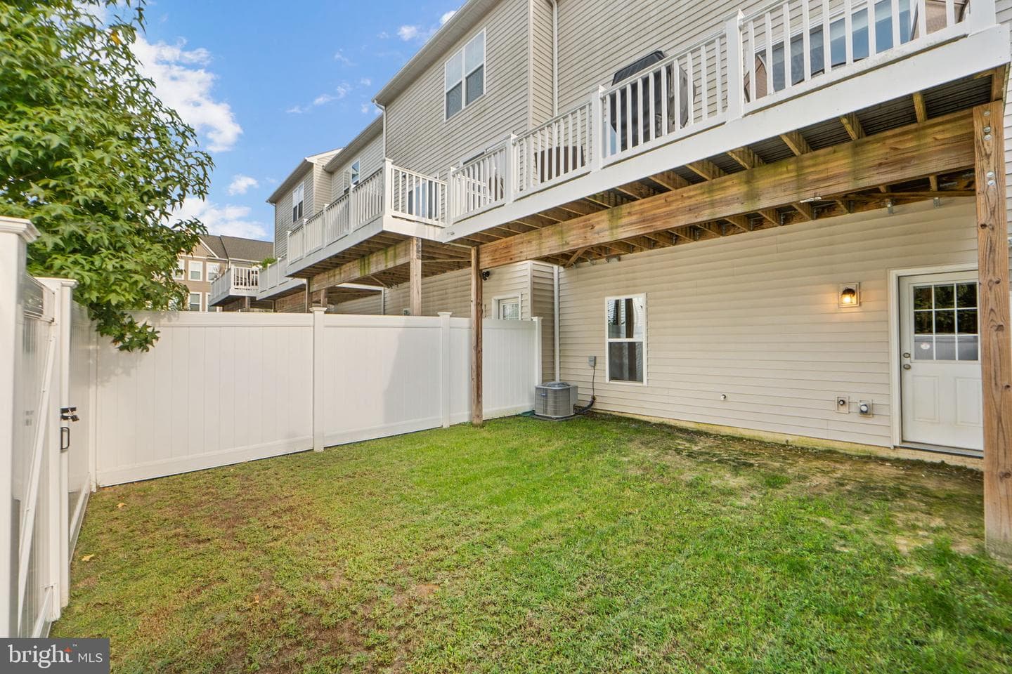 630 Cross Chase Drive photo 31