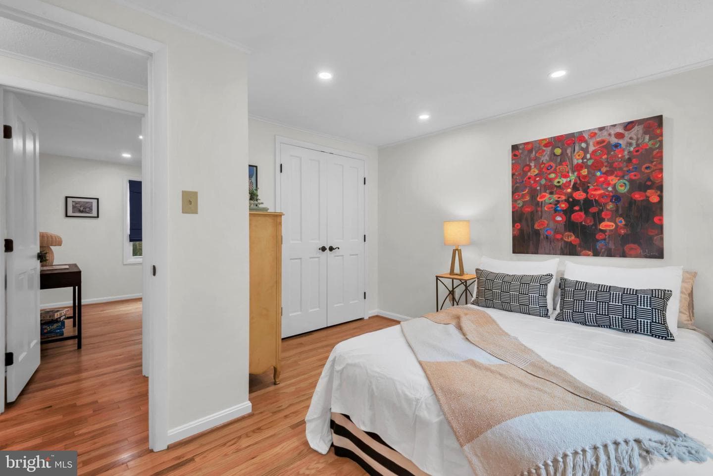 148 Cresston Road photo 19