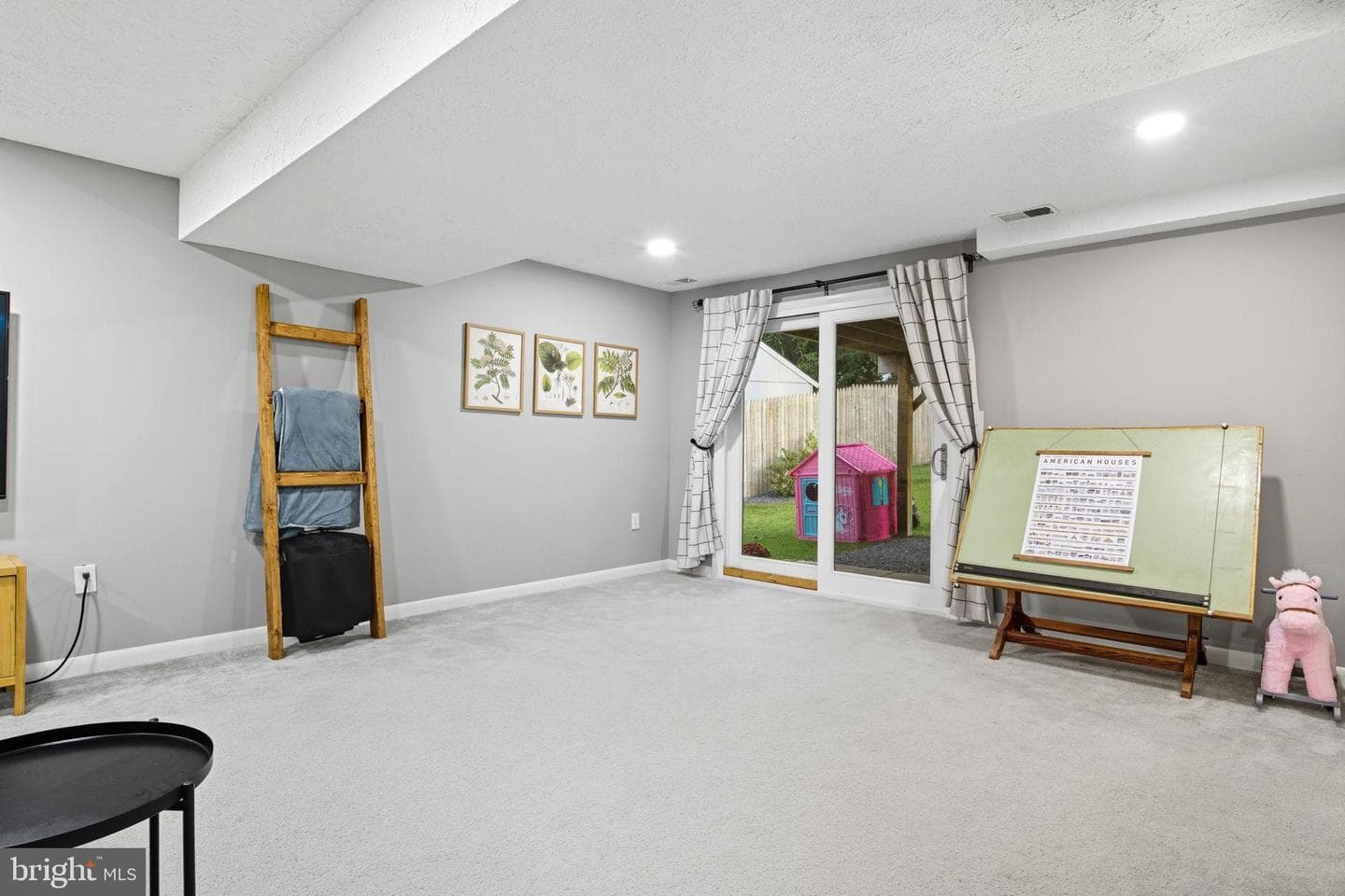 1323 Craghill Court photo 23