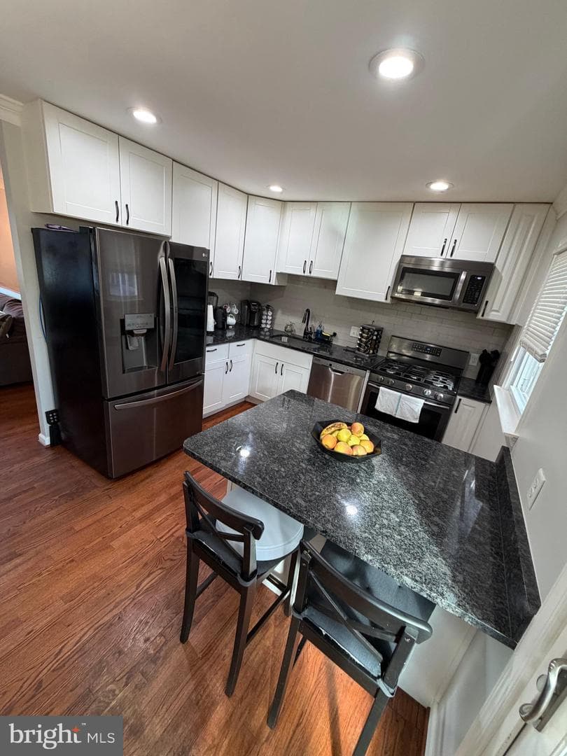 529 Chalet Drive W photo 19