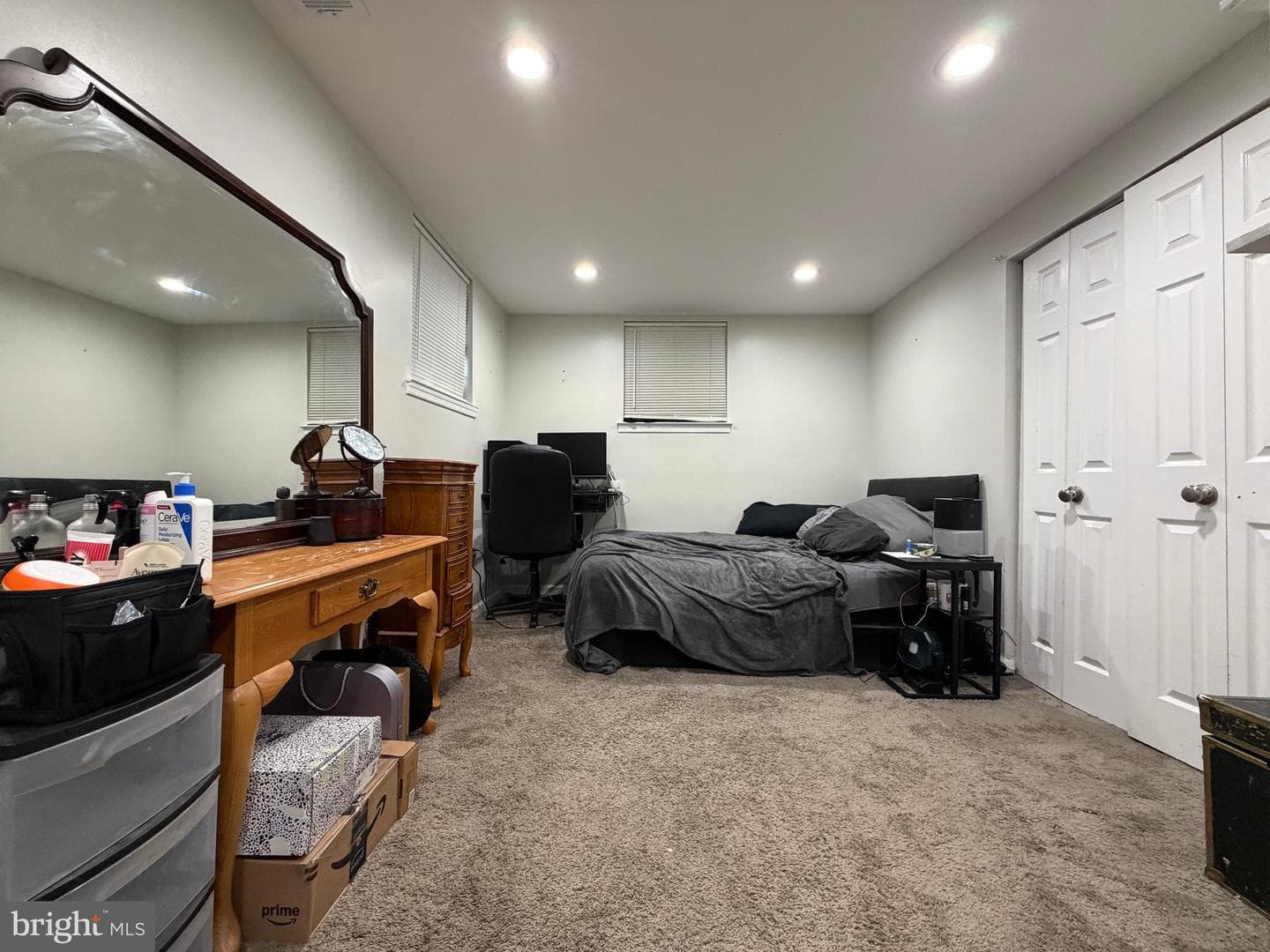 529 Chalet Drive W photo 36