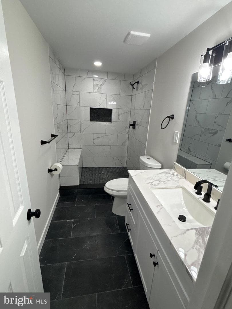 80 Beach Drive photo 18