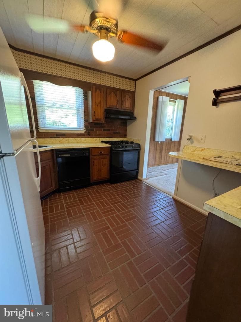 521 Baylor Road photo 10