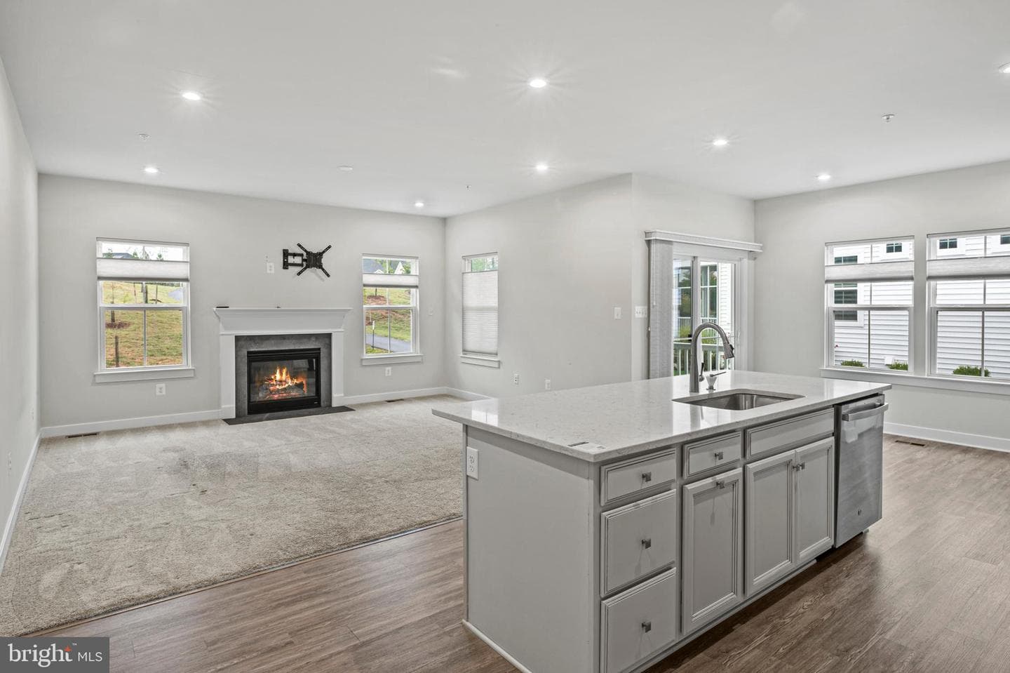 1512 Catbriar Way photo 10
