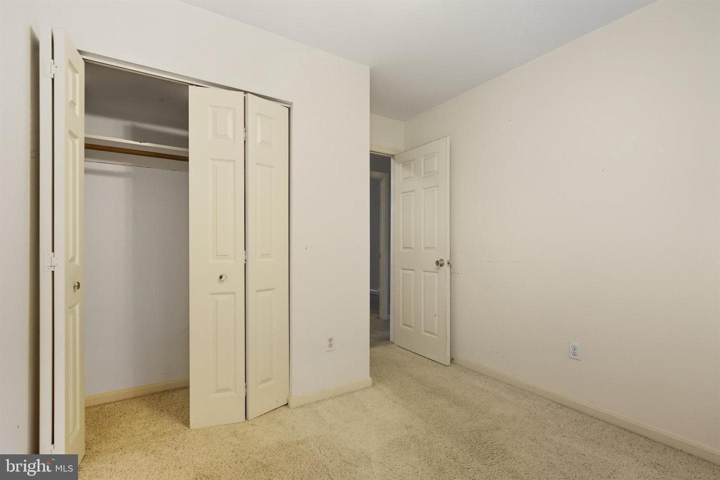 5103 Ballman Avenue photo 13