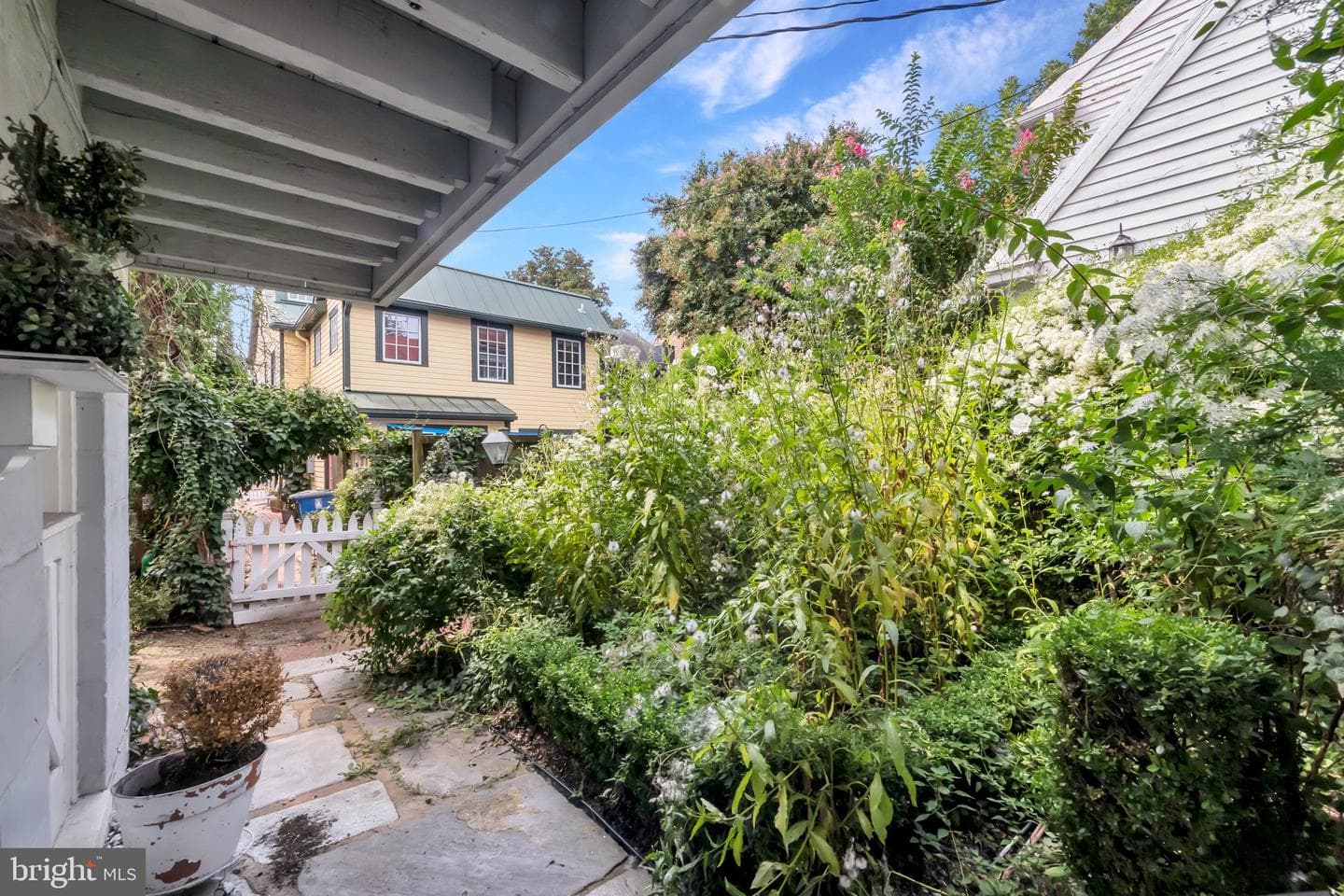 212 King George Street photo 36