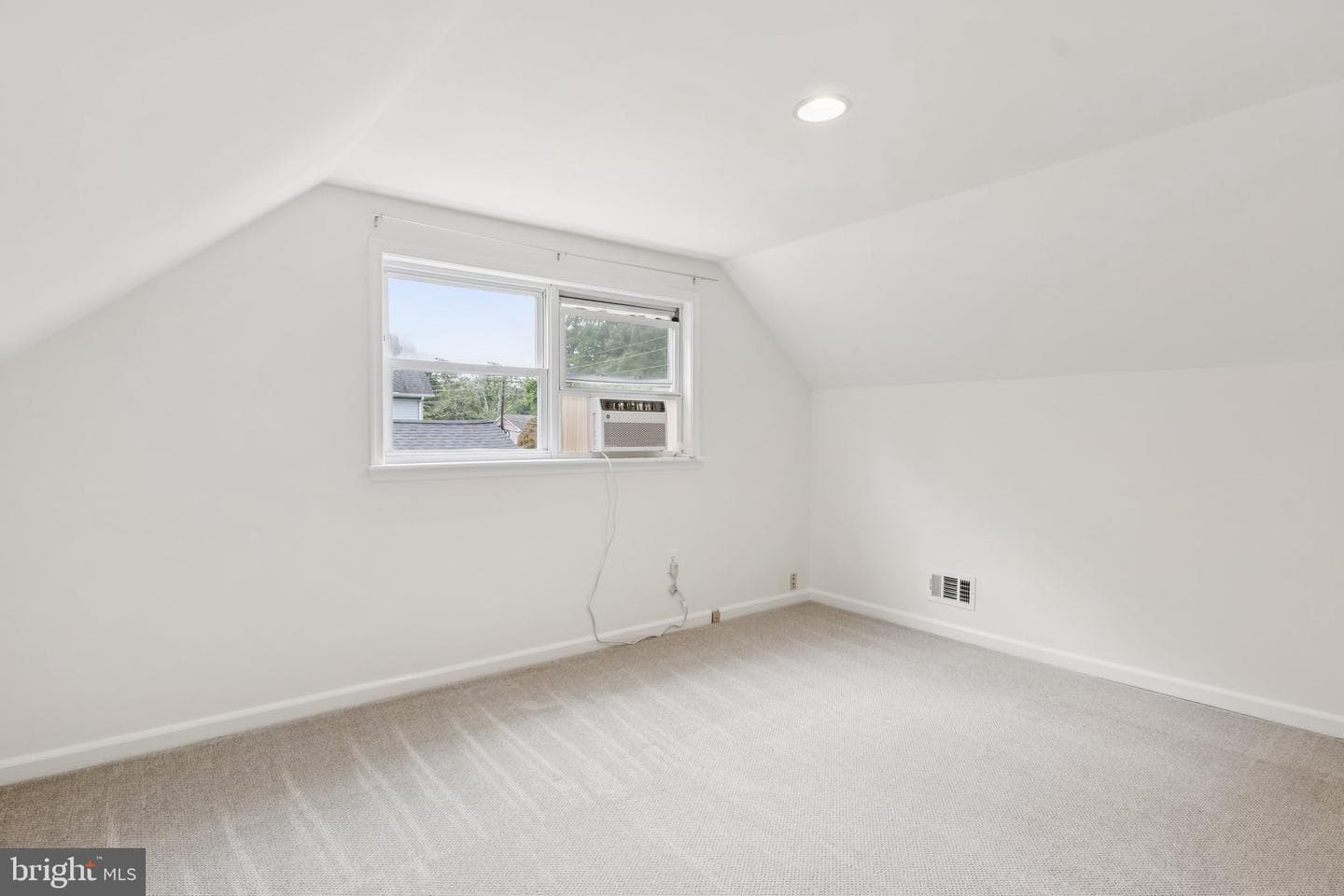 1227 Hampton Road photo 18