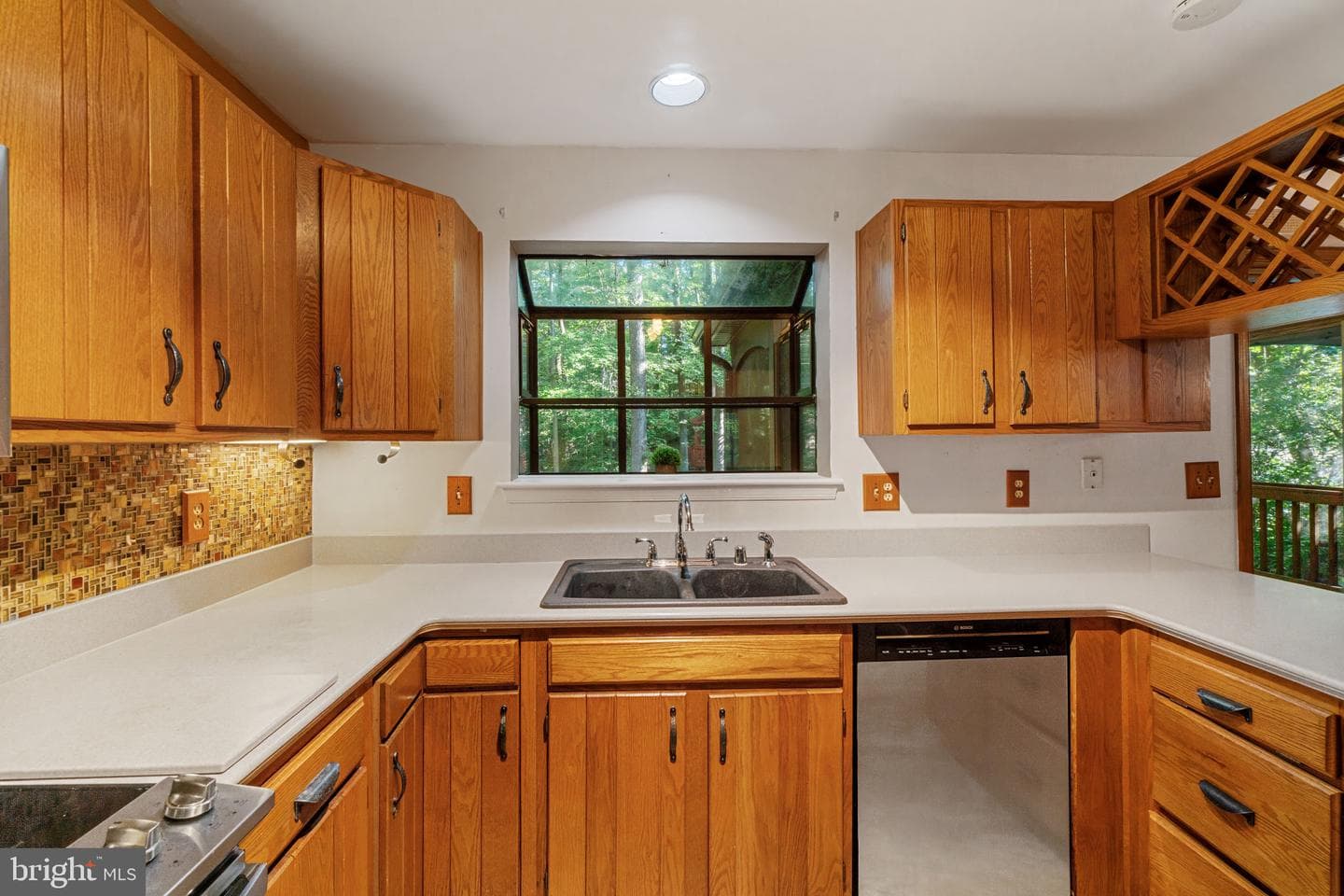 1136 Valentine Creek Drive photo 11