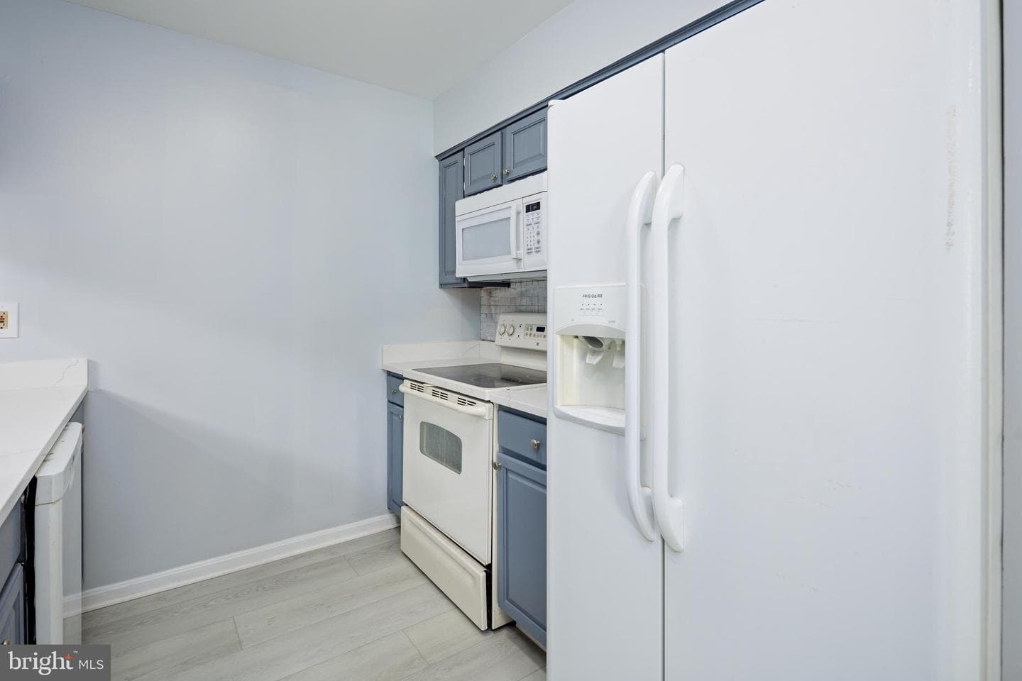 6800 White Water Way #203 photo 11