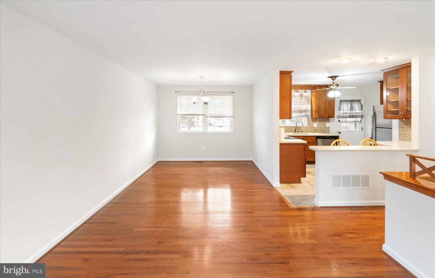 903 Jay Court photo 5