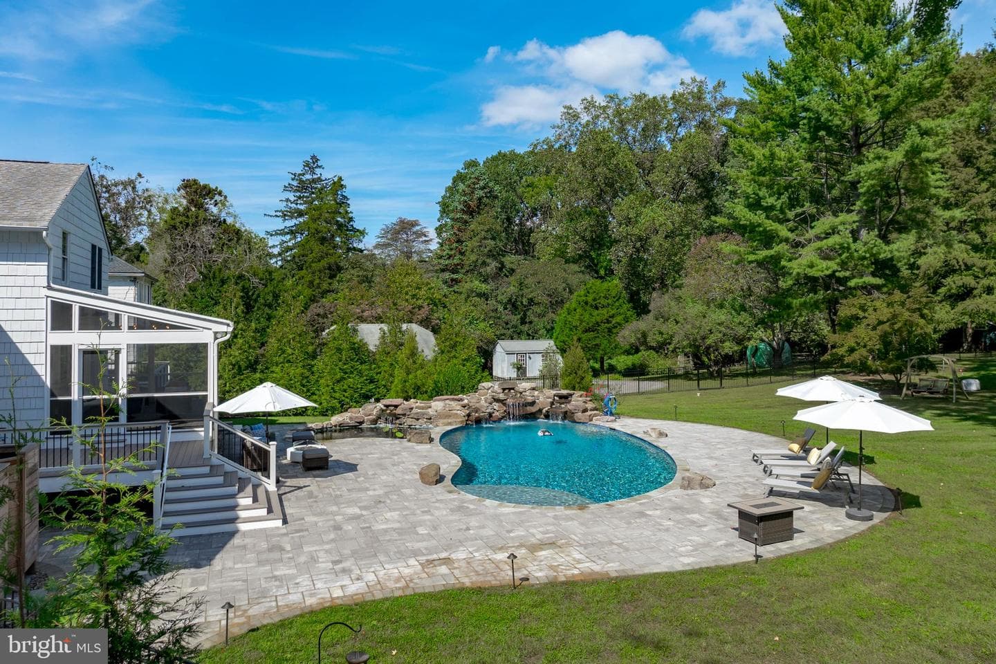 413 Joyce Lane W photo 66