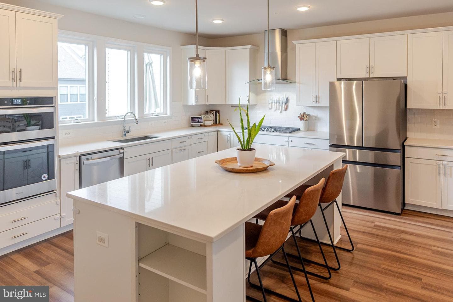 3209 Merganser Drive photo 2
