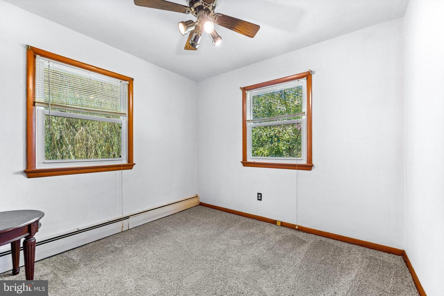 307 Norman Avenue photo 16