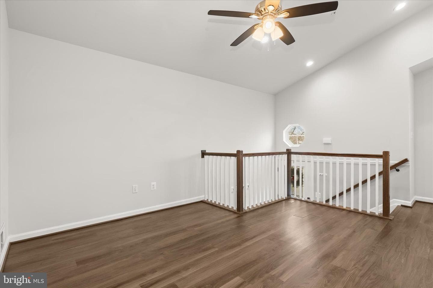 303 Morris Hill Avenue photo 9