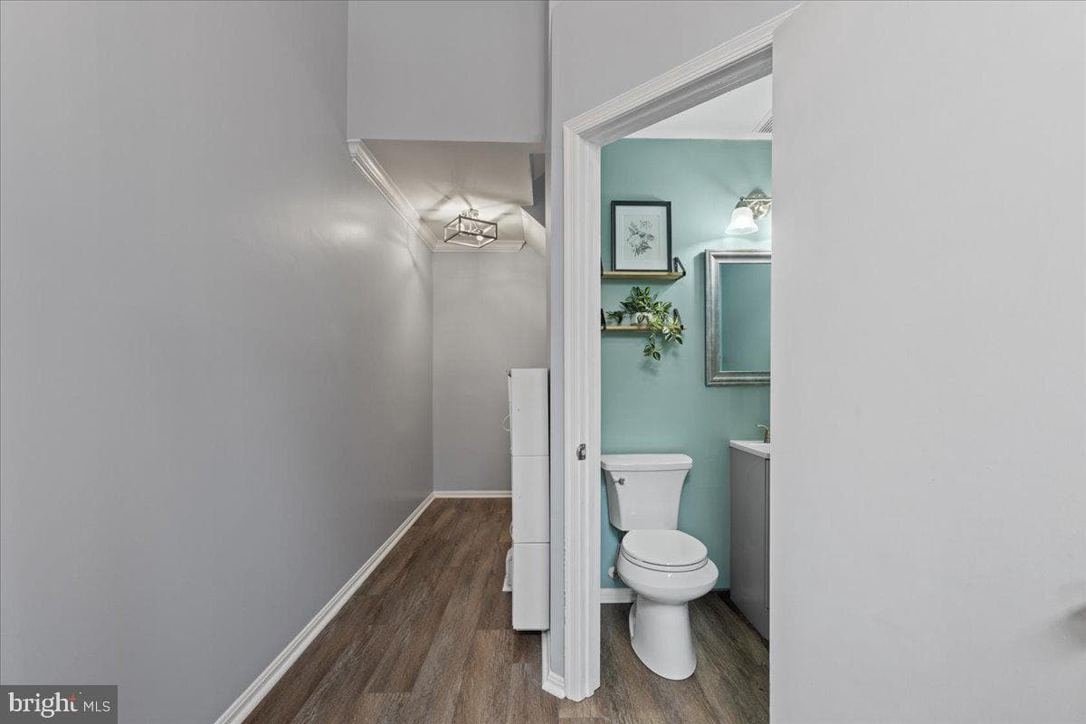 1305 Riverwood Way #322 photo 13
