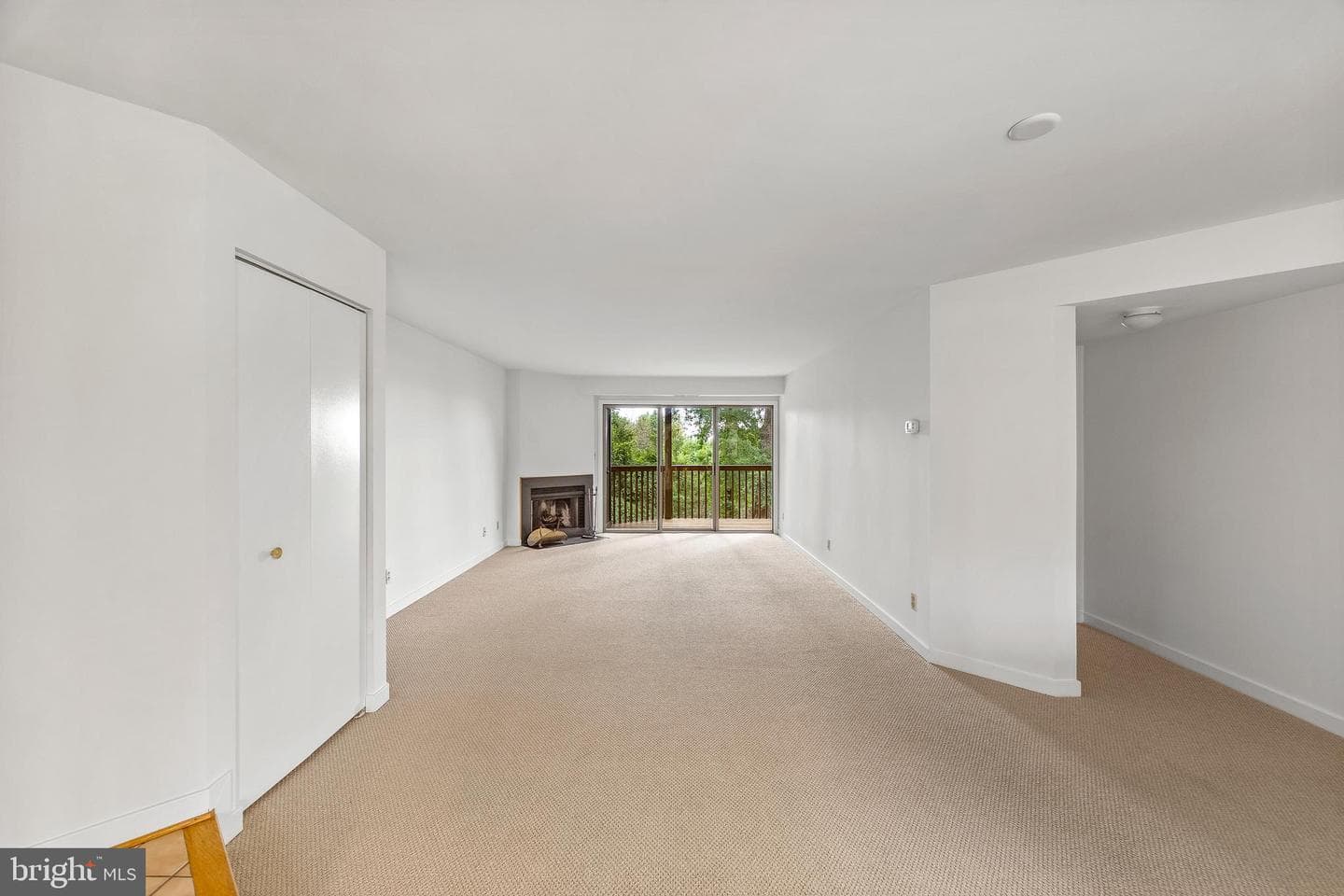 2010 Quay Village Court #101 photo 14