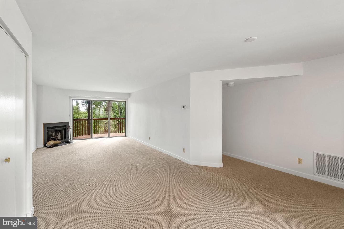 2010 Quay Village Court #101 photo 25