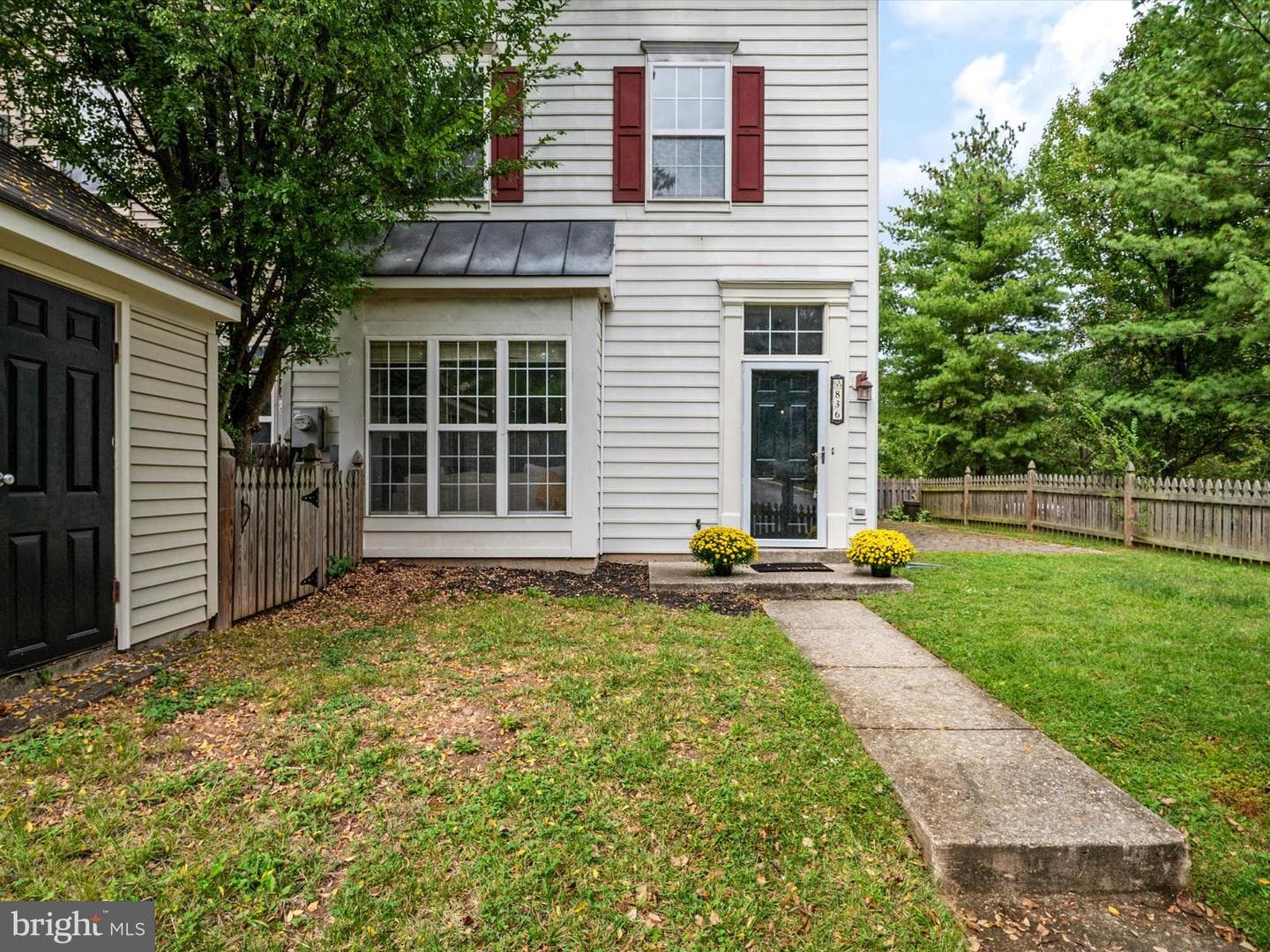 836 Estuary Drive photo 3
