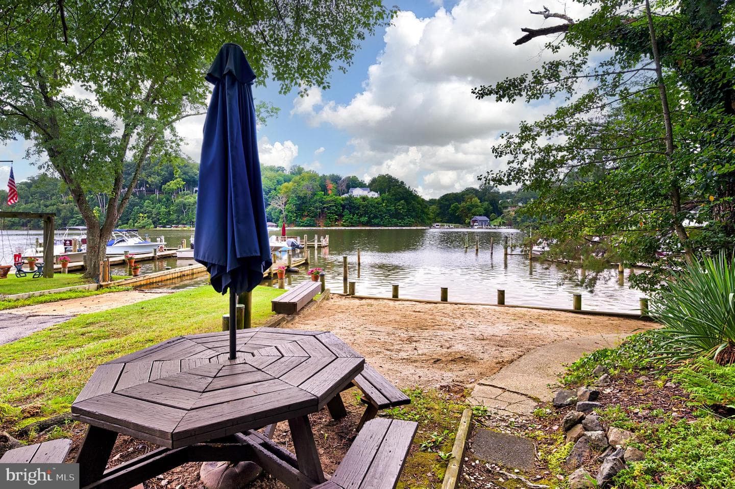 701 Sonne Drive photo 48