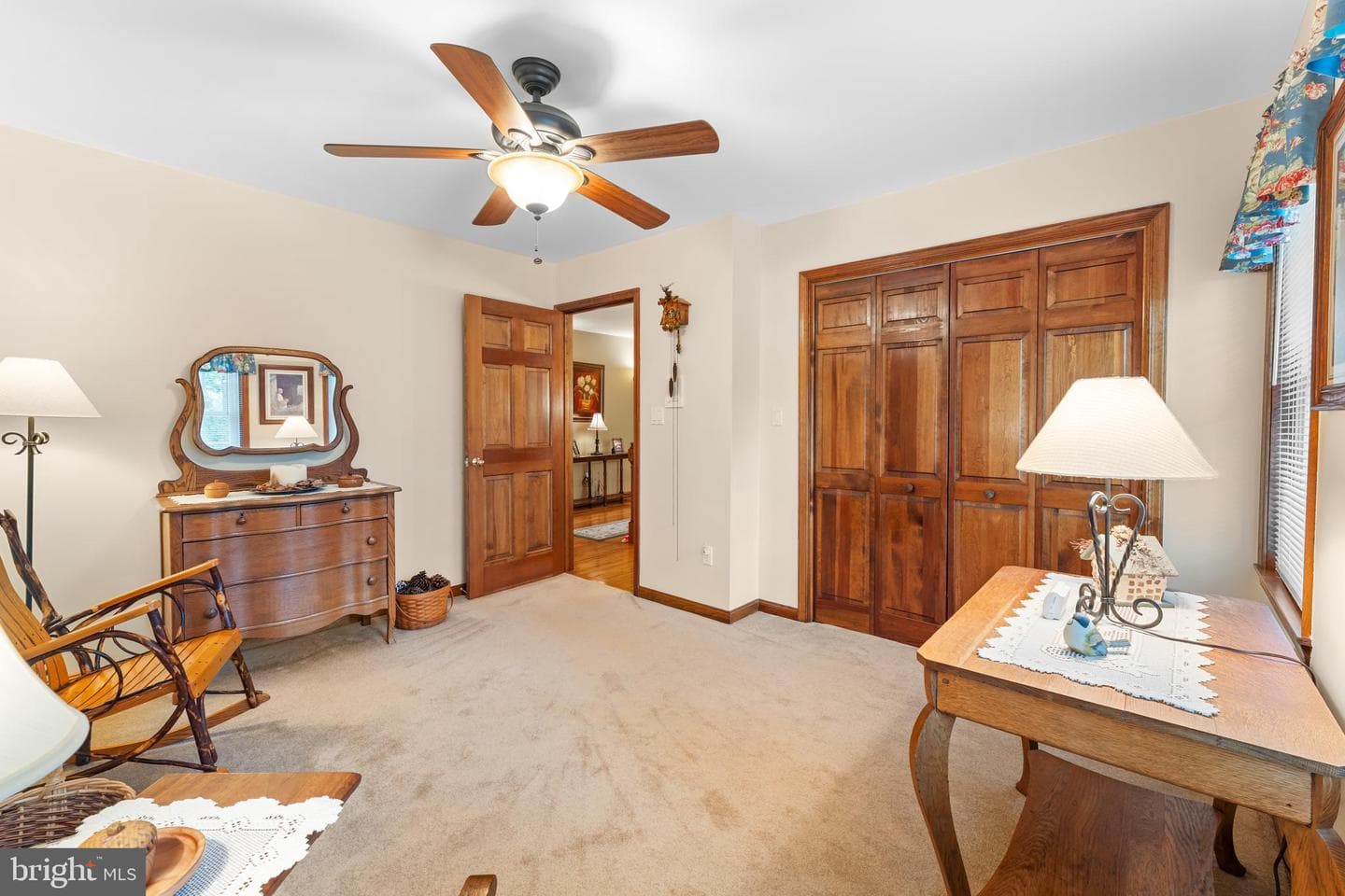 1433 Gilbert Road photo 32
