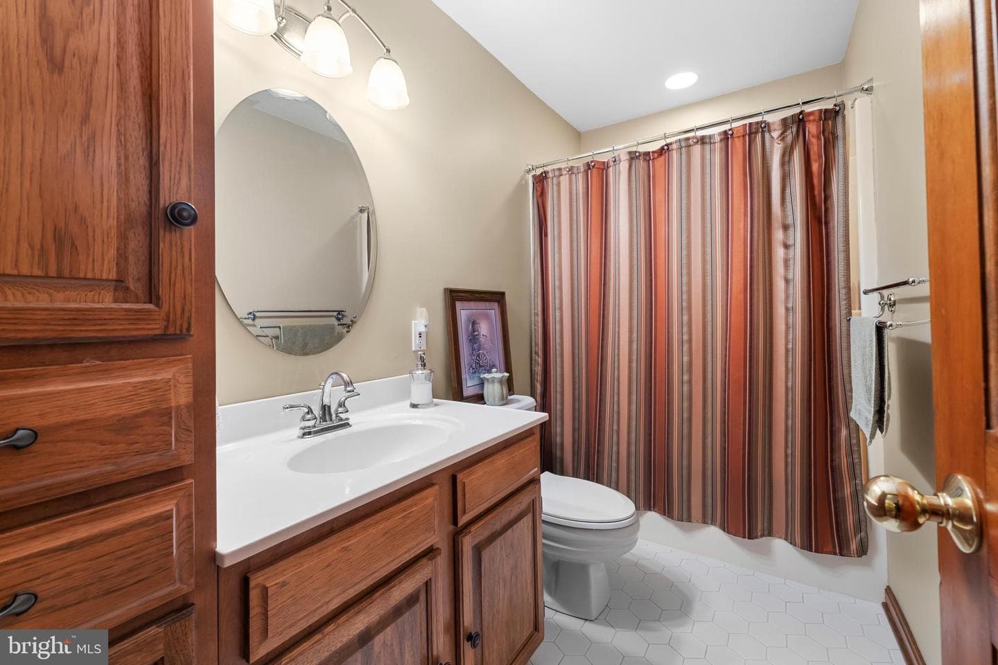 1433 Gilbert Road photo 33