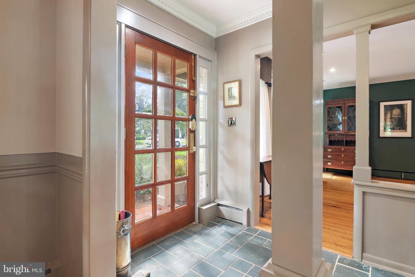 214 Wardour Drive photo 2