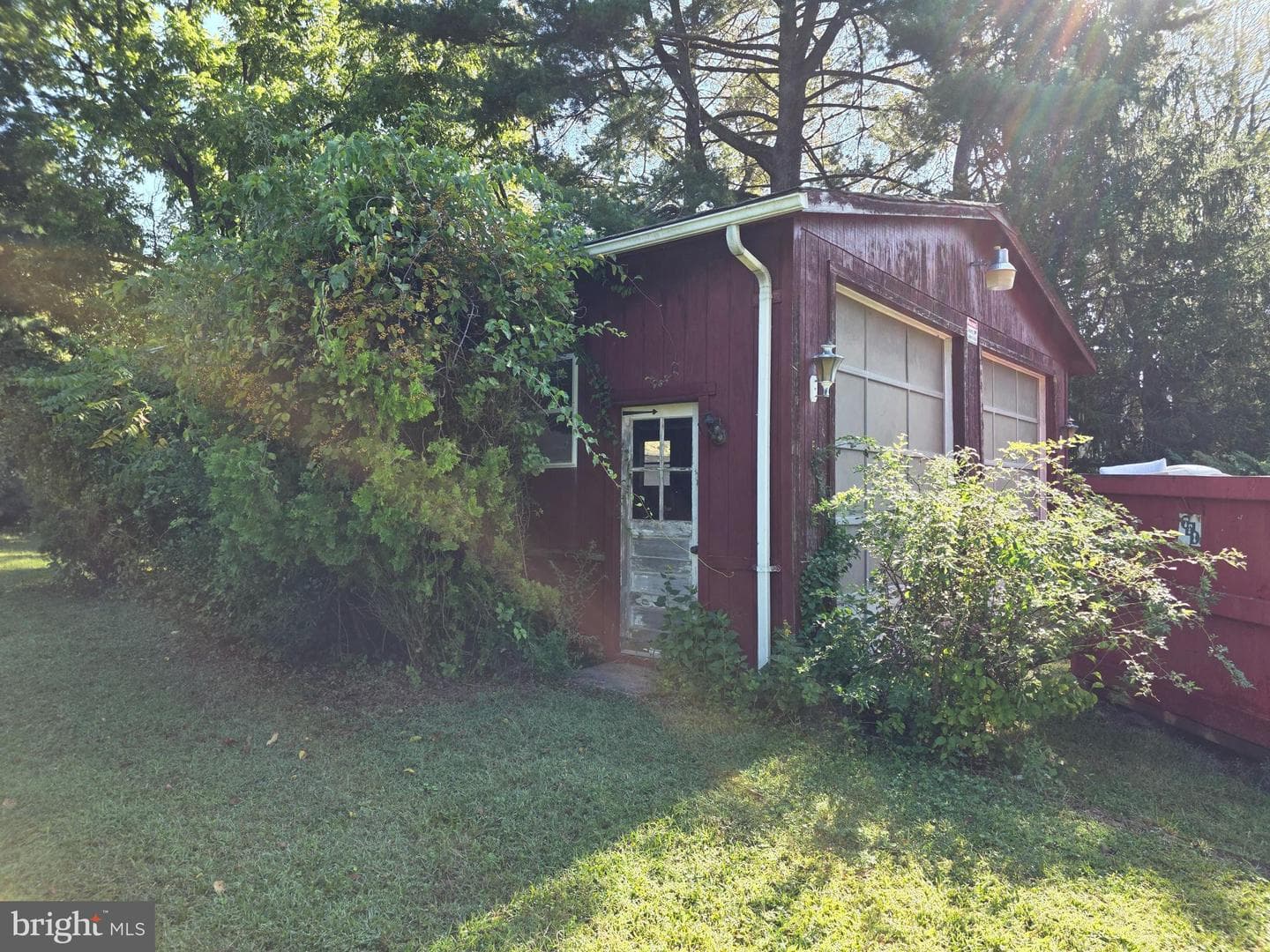 2726 Solomons Island Road photo 33