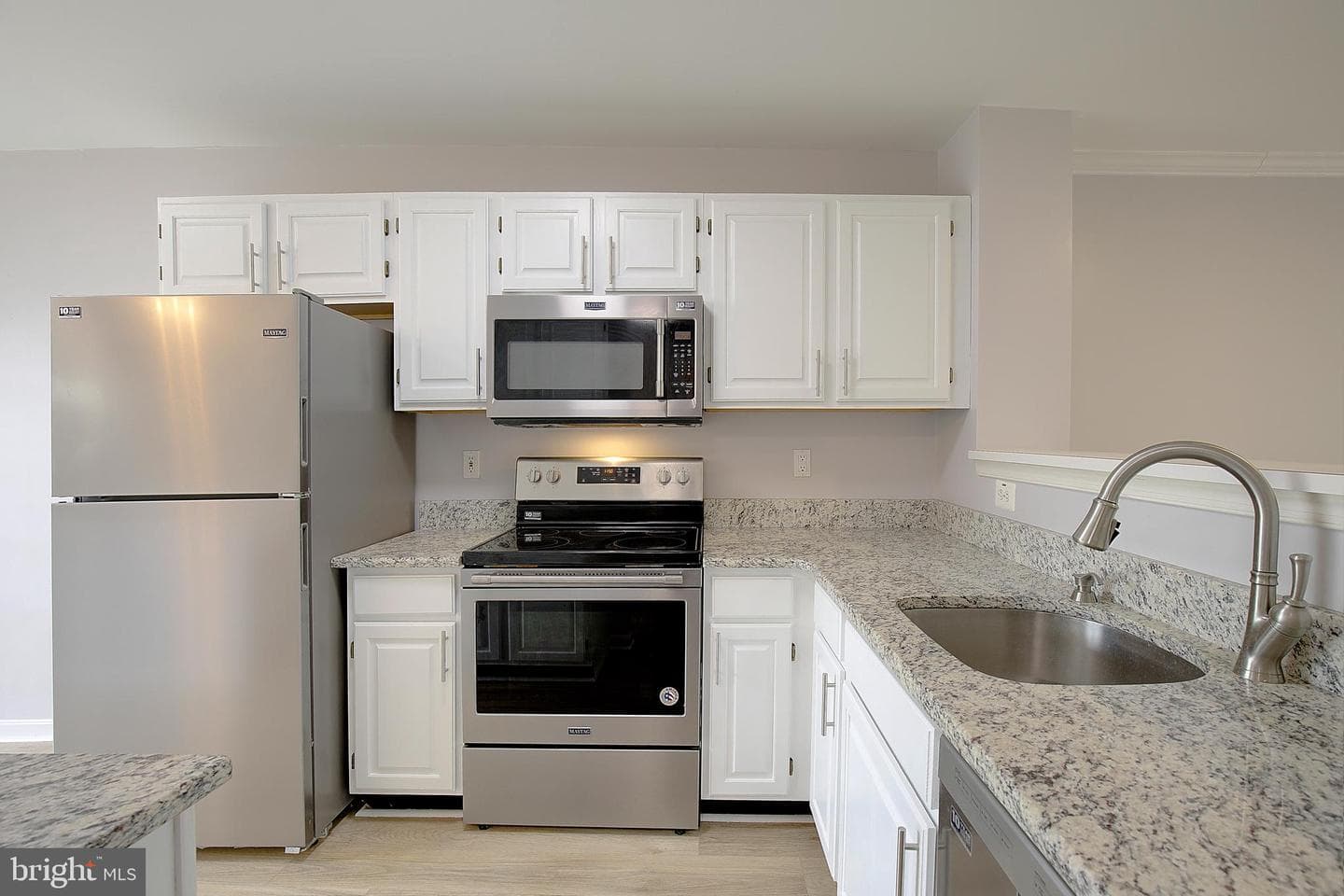 1700 Fallowfield Court photo 2