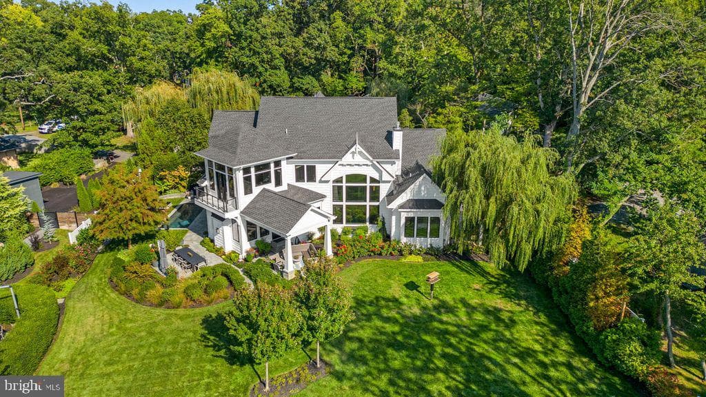 4750 Frederick Avenue photo 4