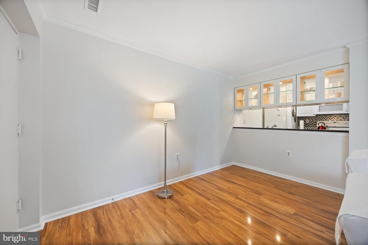 1113 Castle Harbour Way #1b photo 6