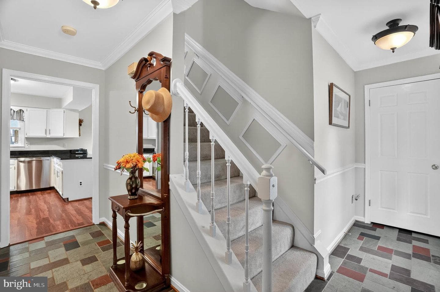 515 Bay Hills Drive photo 7