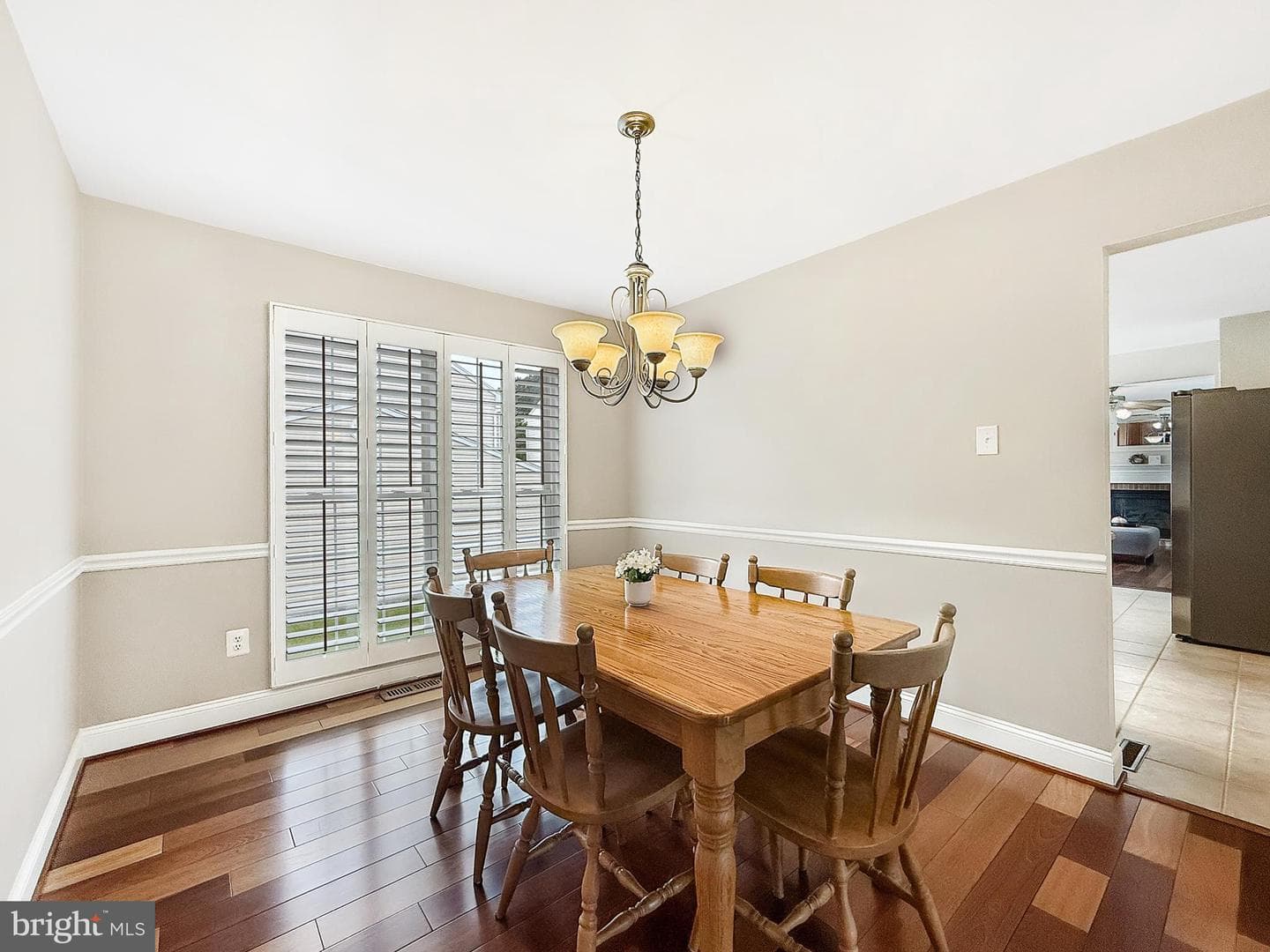 8001 Foxglen Court photo 11