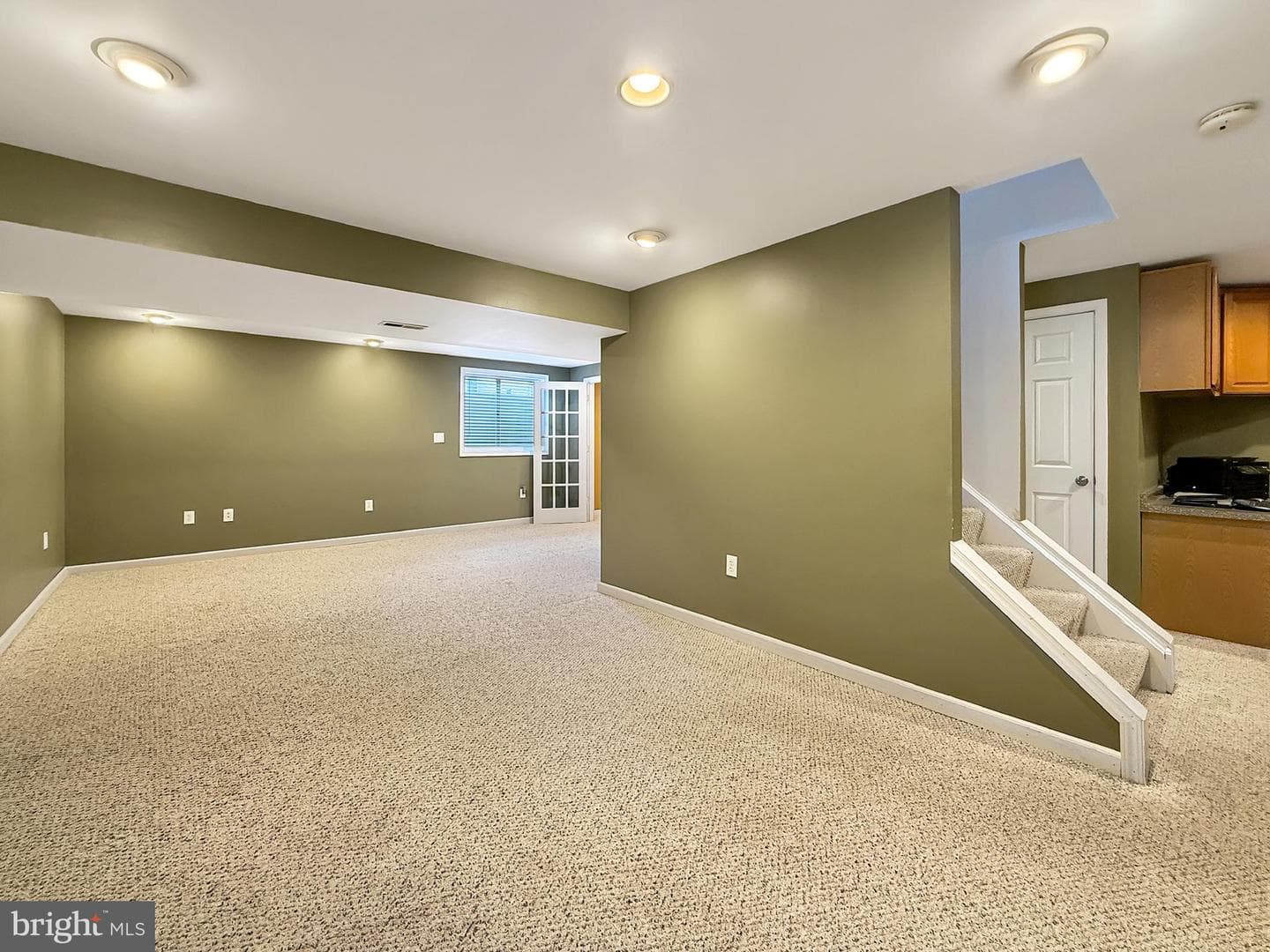 8001 Foxglen Court photo 29
