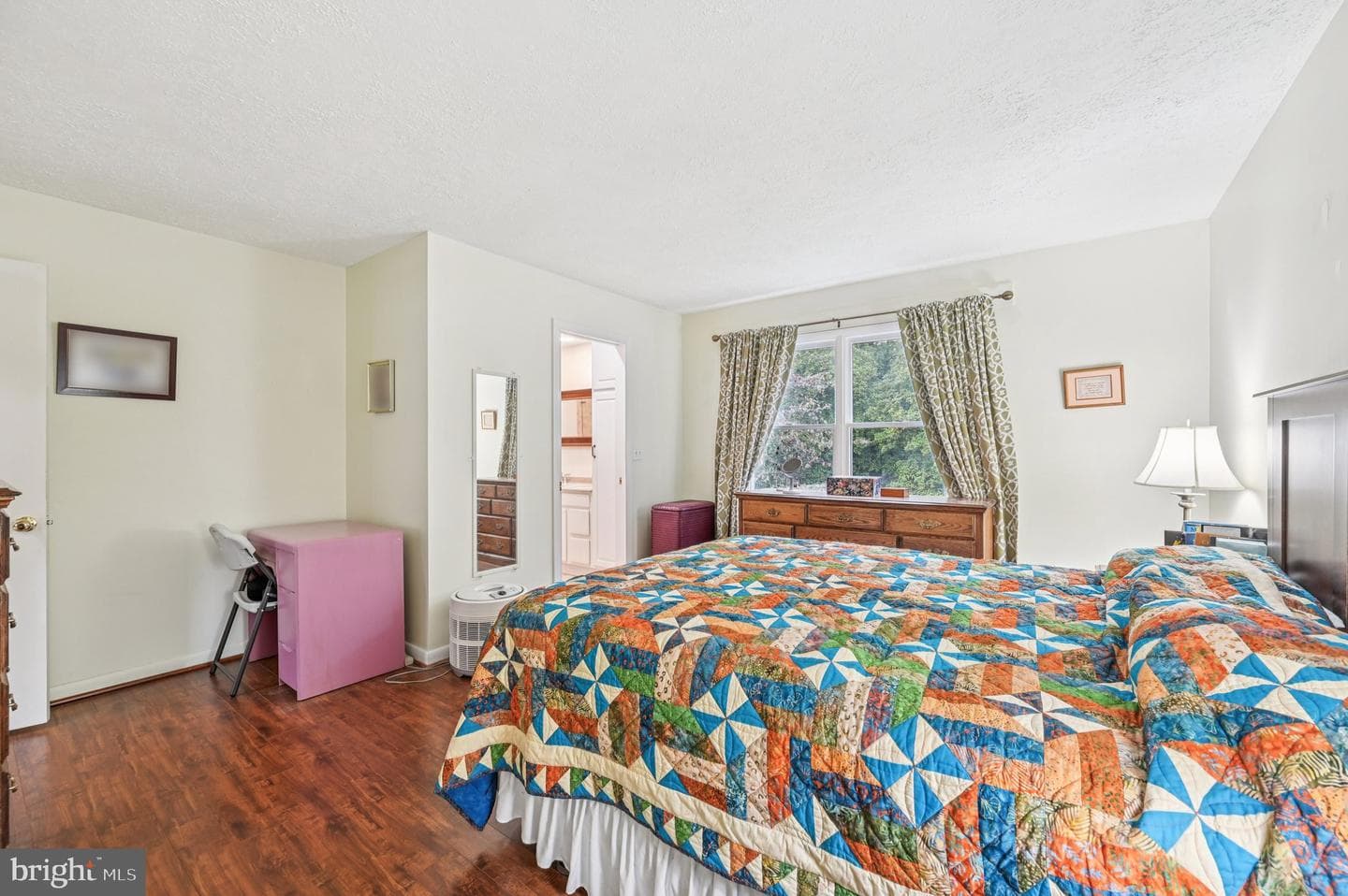 794 Tremaine Way photo 20