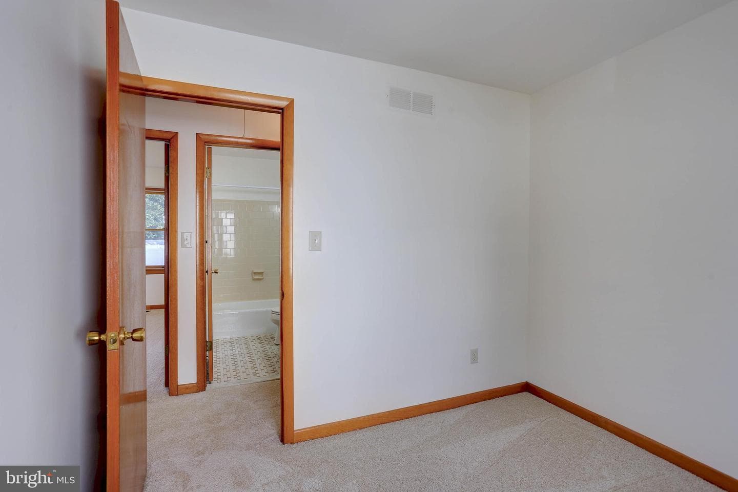 207 Greenland Beach Road photo 18