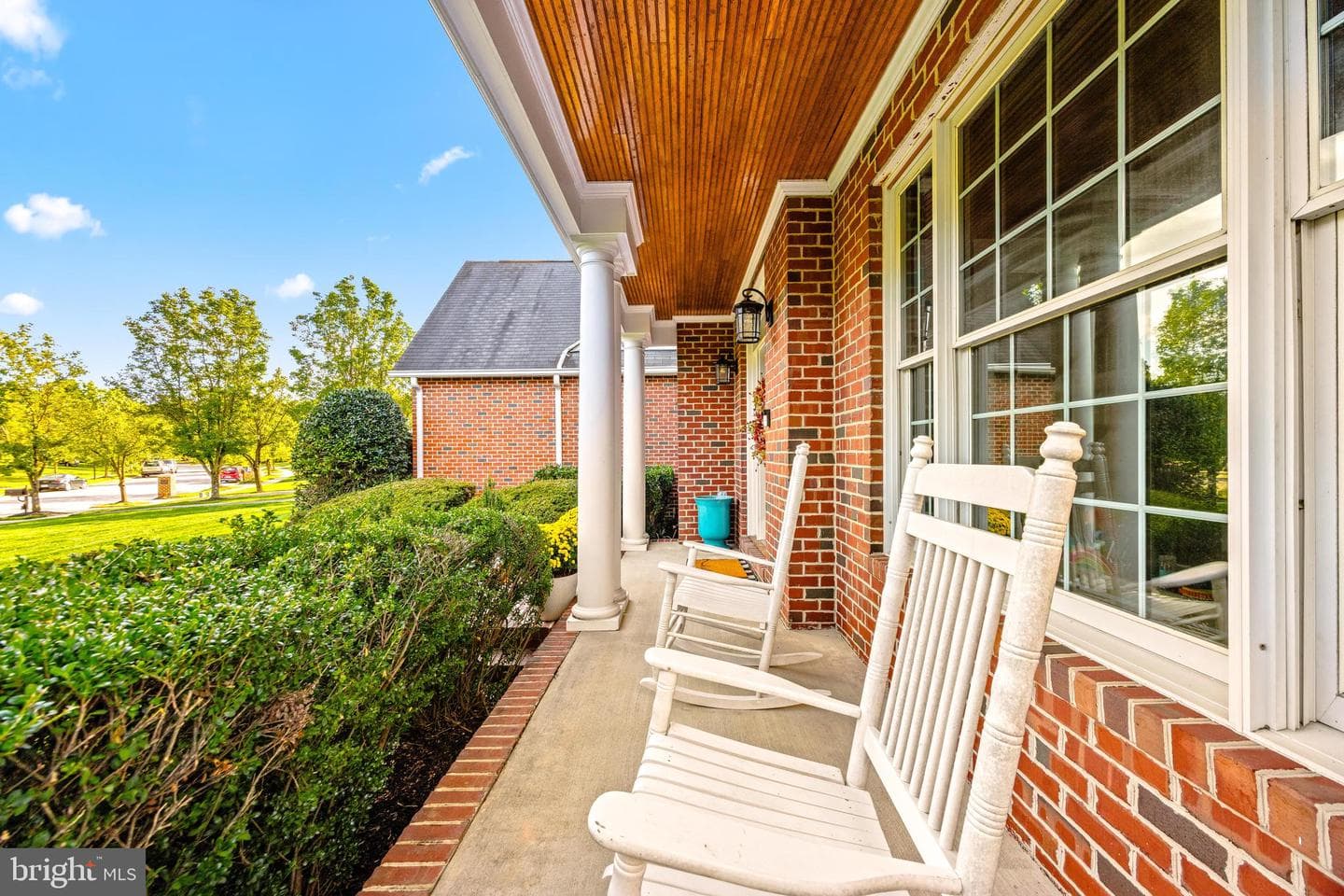 110 Longfellow Drive photo 5