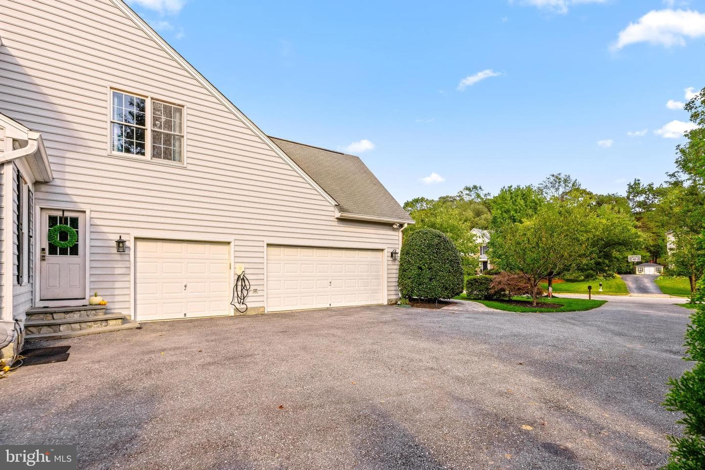 110 Longfellow Drive photo 89
