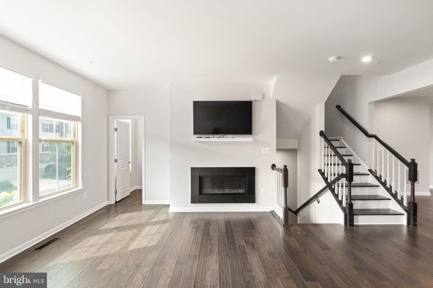 8333 Kippis Road photo 4