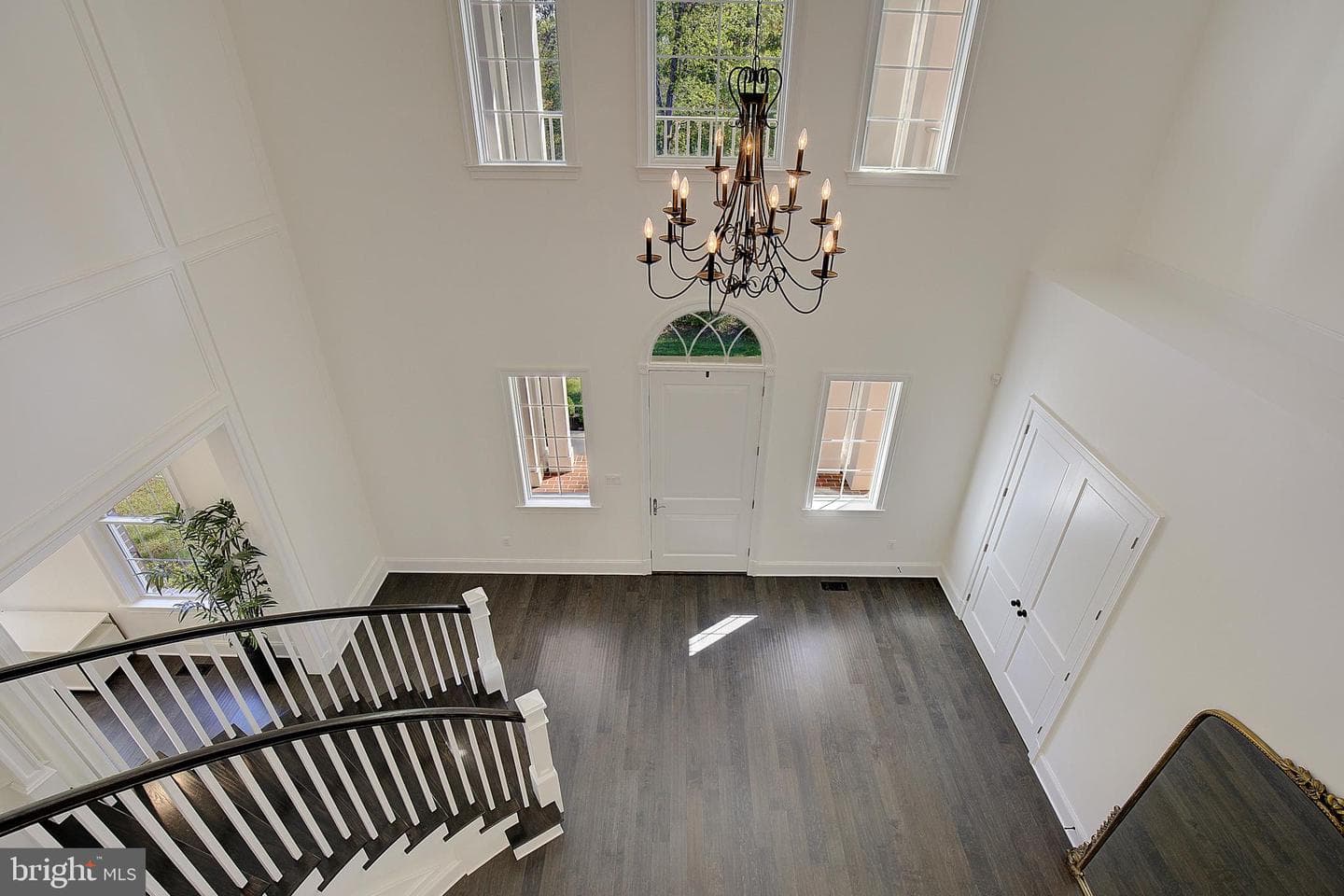 914 Sorrento Court photo 27