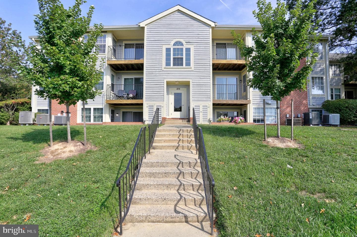 105 Water Fountain Way #203