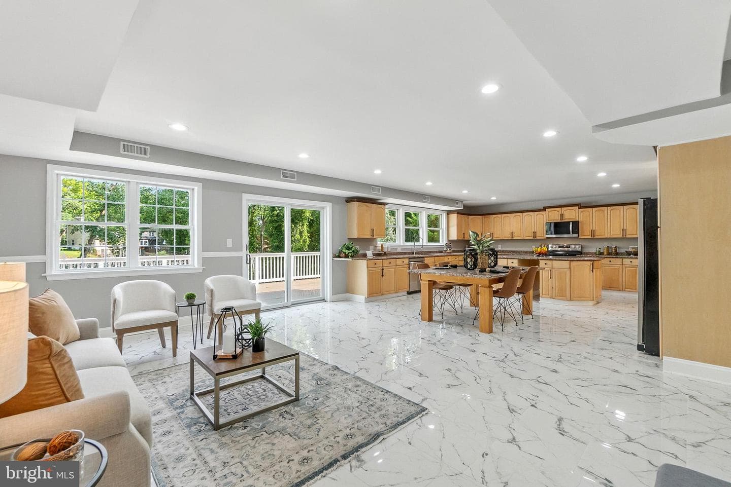 522 Epping Forest Road photo 35